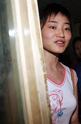 ���һ��Ԫ��Ů�Ӳ�Ը�����Լ�������