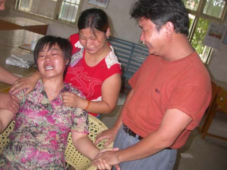 12��Ů��������ͬѧ����ˮ��������(��ͼ)